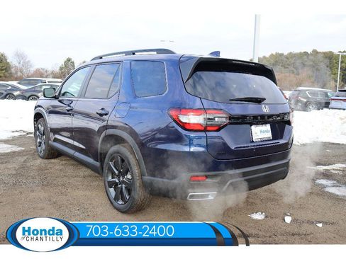 New 2025 Honda Pilot Sport image 5