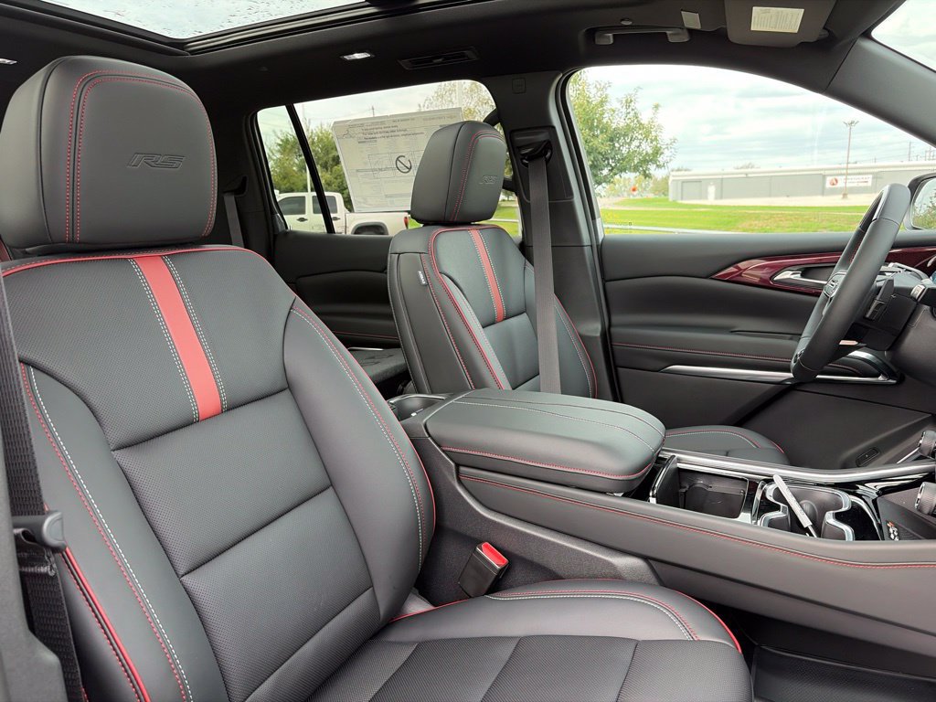 New 2027 Chevrolet Traverse RS AWD/4WD image 31