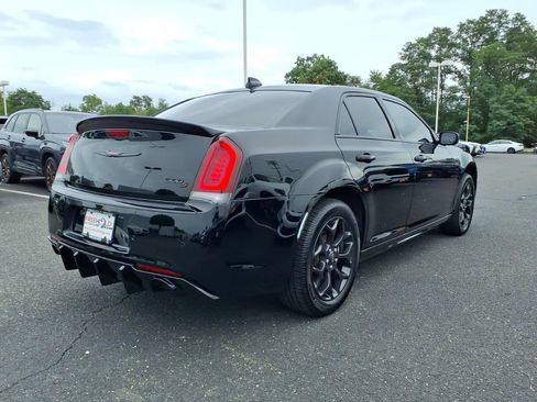 Used 2021 Chrysler 300 S w/ S Model Appearance Package AWD/4WD image 19