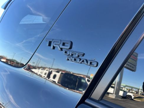 Used 2023 Toyota 4Runner TRD Off-Road image 30