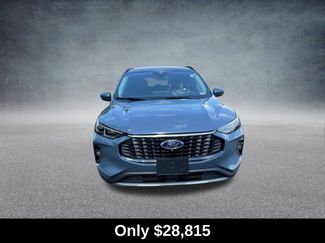 Used 2023 Ford Escape Platinum w/ Premium Technology Package video 4