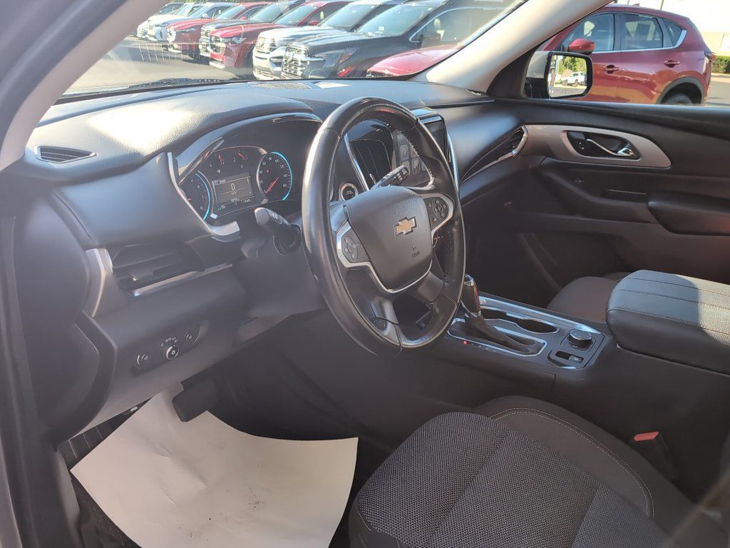 Used 2018 Chevrolet Traverse LT AWD/4WD image 15