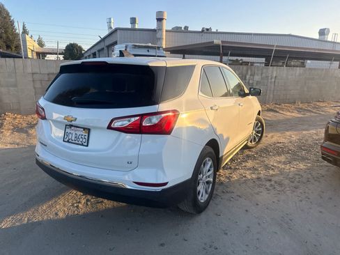 Used 2018 Chevrolet Equinox LT FWD image 5
