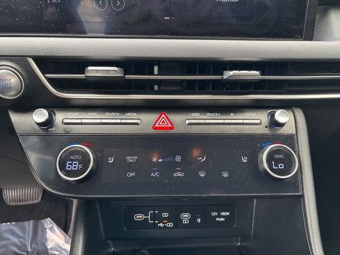 Used 2025 Hyundai Sonata SEL image 19