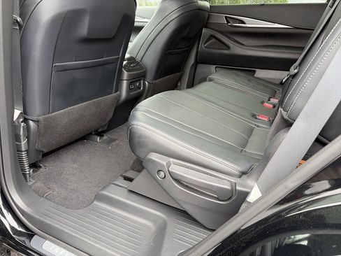 Used 2023 INFINITI QX60 Luxe w/ Cargo Package FWD image 21