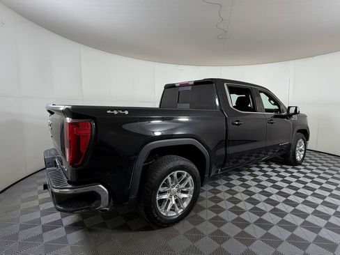 Used 2020 GMC Sierra 1500 SLE w/ SLE Value Package AWD/4WD image 4