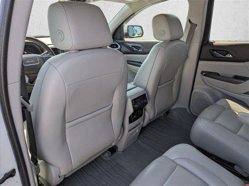 Used 2019 GMC Acadia SLT w/ LPO, Floor Liner Package FWD image 24
