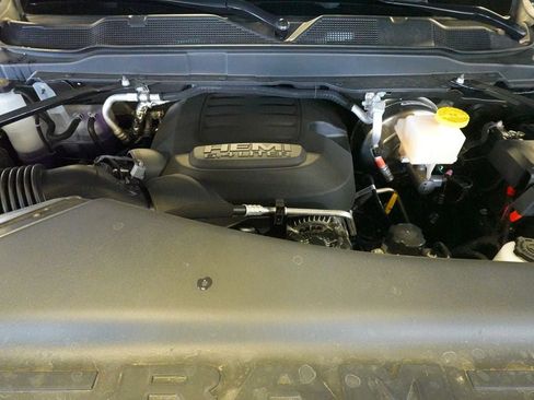 New 2026 RAM 2500 Tradesman AWD/4WD image 32