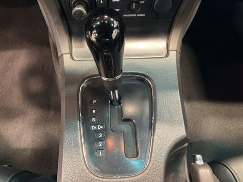 Used 2002 Ford Thunderbird image 17