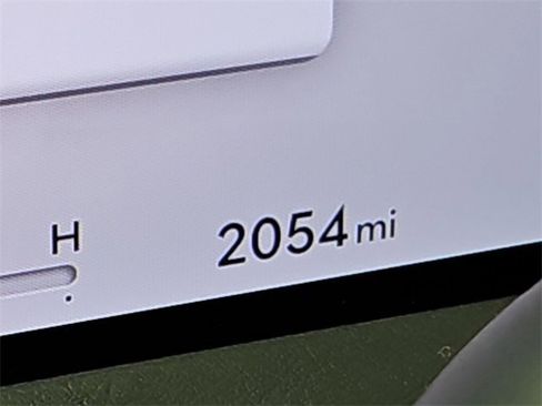 Used 2026 Genesis GV70 2.5T Select image 33