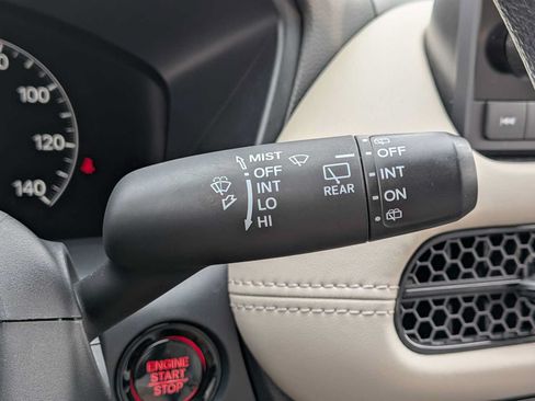 Used 2024 Honda HR-V LX image 24