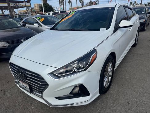 Used 2019 Hyundai Sonata SE image 2