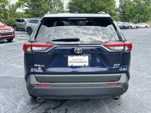 Used 2025 Toyota RAV4 XLE AWD/4WD image 5