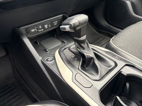 Certified 2025 Kia K4 GT-Line w/ GT-Line Sunroof Package image 19