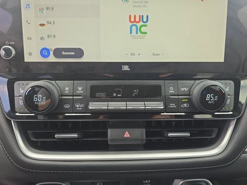 Used 2024 Toyota Grand Highlander Platinum image 22