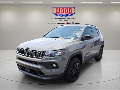 New 2026 Jeep Compass Latitude AWD/4WD image 7