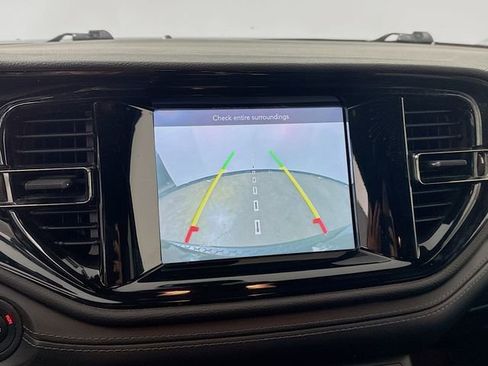 Used 2022 Dodge Durango GT image 12