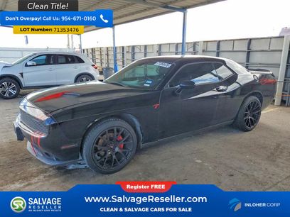 Used 2016 Dodge Challenger SXT