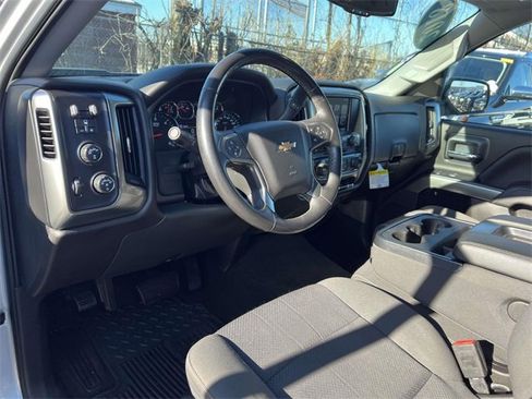 Used 2018 Chevrolet Silverado 1500 LT w/ All Star Edition image 13