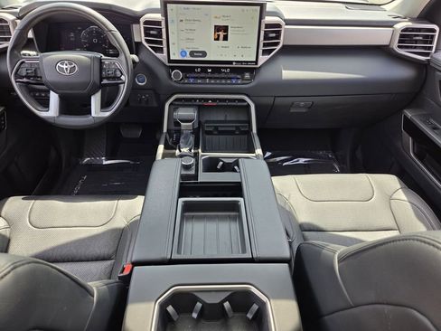 Used 2023 Toyota Tundra Limited AWD/4WD image 12