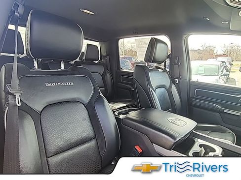 Used 2021 RAM 1500 Laramie w/ Sport Appearance Package AWD/4WD image 18