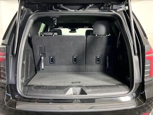 Used 2025 Chevrolet Tahoe LT image 29