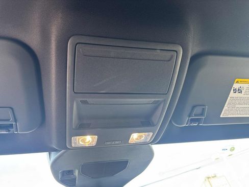 Used 2025 Ford Escape ST-Line w/ Cold Weather Package image 32