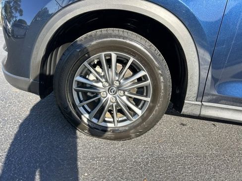 Used 2017 MAZDA CX-5 Touring image 9