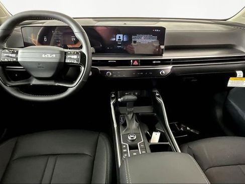 New 2026 Kia Sorento S w/ S Panoramic Sunroof Package FWD image 6