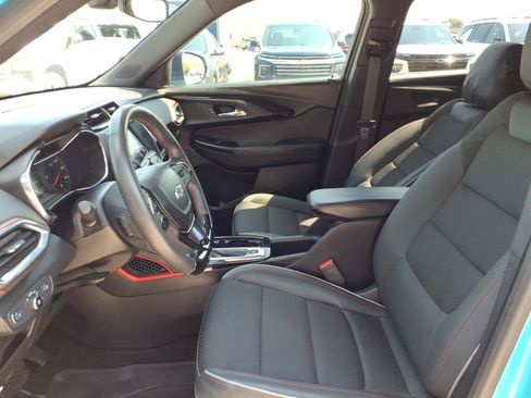 Used 2022 Chevrolet TrailBlazer RS AWD/4WD image 23