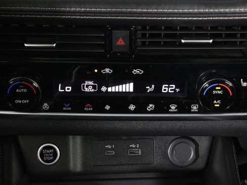 Certified 2023 Nissan Rogue SL w/ SL Premium Package FWD image 23
