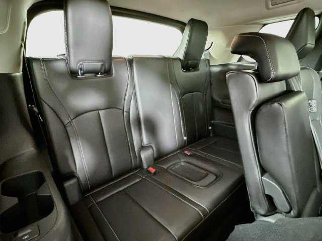 Used 2024 INFINITI QX60 Luxe AWD/4WD image 29