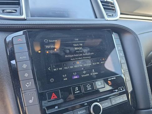 Used 2023 INFINITI QX55 Luxe w/ Cargo Package AWD/4WD image 24