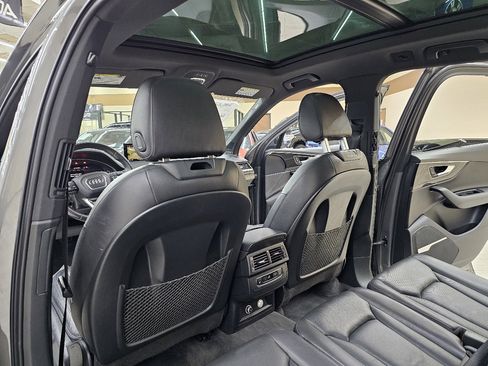 Used 2018 Audi Q7 3.0T Premium Plus w/ Premium Plus Package image 29