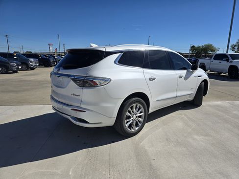 Used 2022 Buick Enclave Avenir w/ Trailering Package, 5000 lbs. image 3