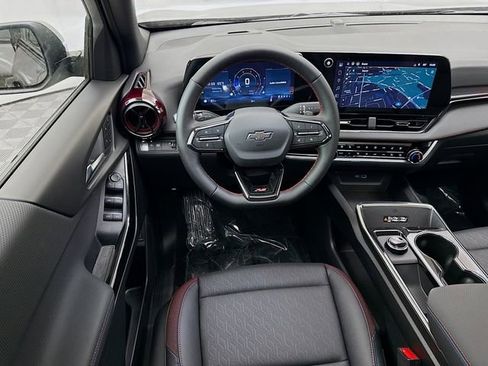 New 2026 Chevrolet Equinox RS image 25