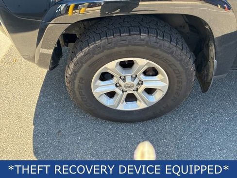Used 2019 Toyota 4Runner SR5 AWD/4WD image 8