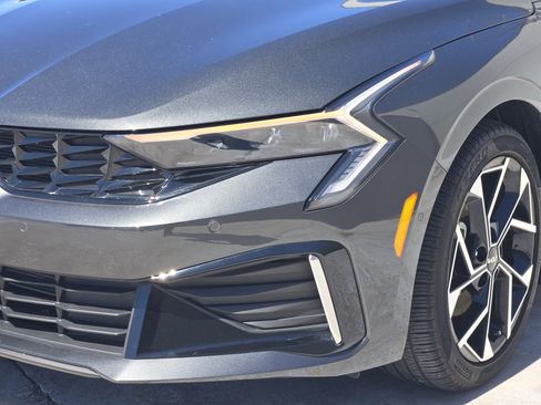 Used 2025 Kia K5 EX image 10