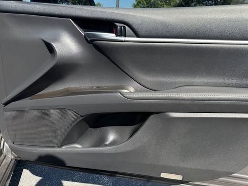 Used 2021 Toyota Camry XSE FWD image 34