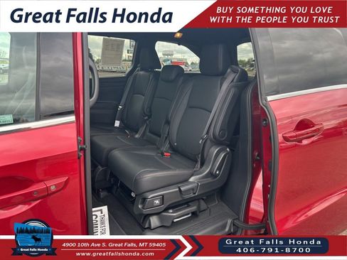 Certified 2025 Honda Odyssey Sport-L image 17