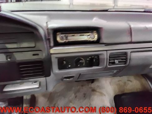 Used 1995 Ford F150 2WD Regular Cab image 12