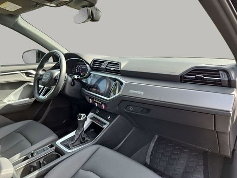 Used 2021 Audi Q3 2.0T Premium Plus w/ Premium Plus Package image 14
