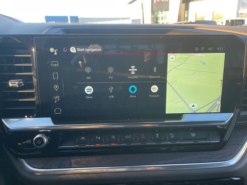 Used 2025 GMC Sierra 1500 SLT w/ SLT Premium Plus Package image 29