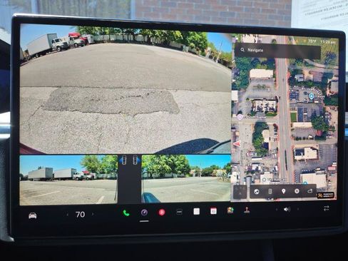 Used 2023 Tesla Model X AWD/4WD image 41