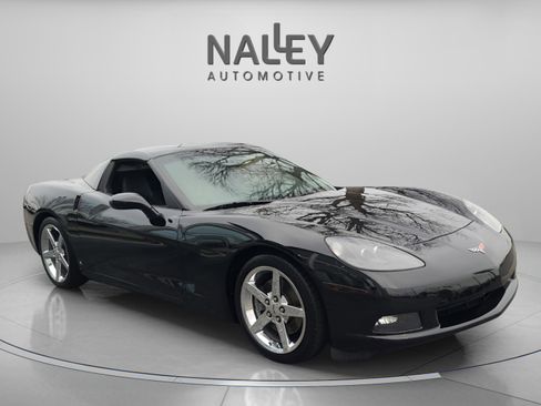 Used 2007 Chevrolet Corvette Coupe image 8