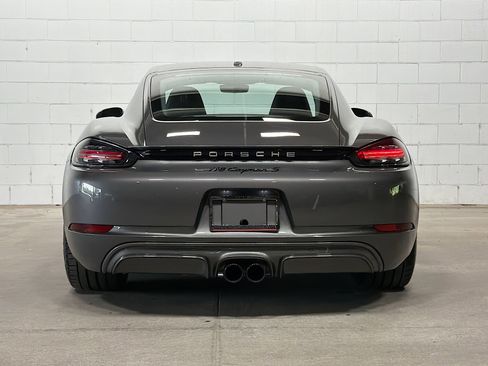Certified 2019 Porsche 718 Cayman S RWD image 8