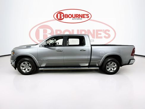 Used 2022 RAM 1500 Laramie AWD/4WD image 7