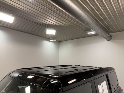 Used 2024 Ford Bronco Wildtrak AWD/4WD image 42