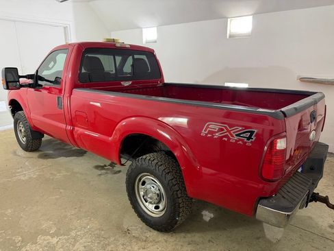 Used 2012 Ford F250 XL w/ PWR Equipment Group AWD/4WD image 3