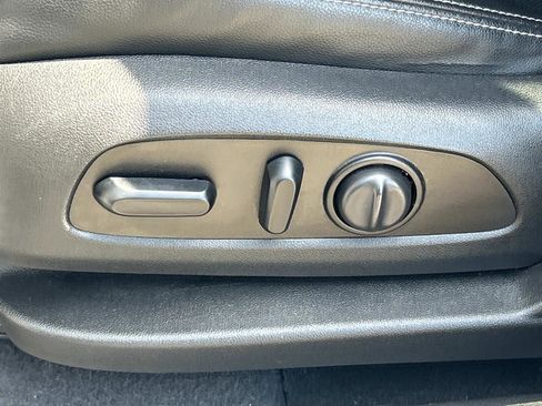 Used 2022 GMC Terrain SLT image 20